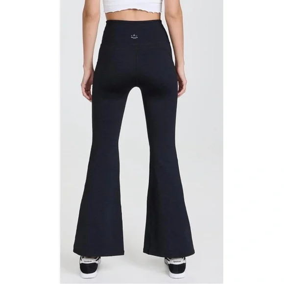 Beyond Yoga Women's Heather Rib All Day Flare Pants in Black Size L - Picture 13 of 16